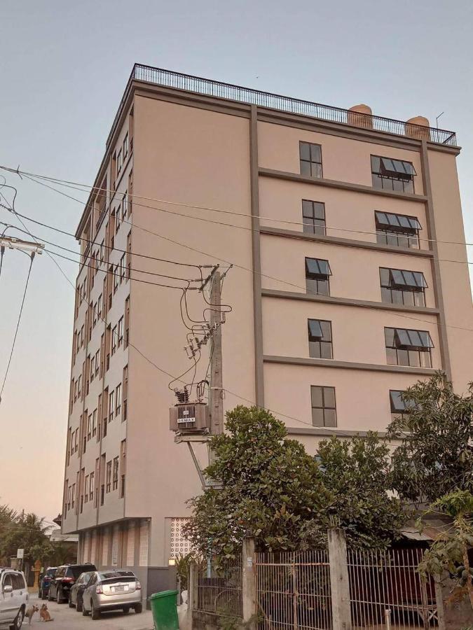 Hotel Chom Chao City Phnom Penh Exterior foto